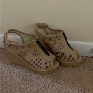 Tan wedges